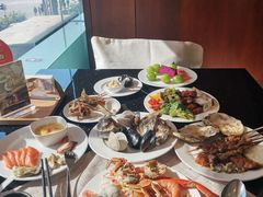 -东方红海鲜百汇(国际大厦店)