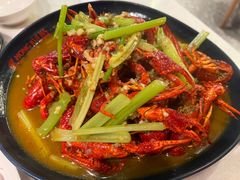 金牌黄焖龙虾去头-红盔甲·小龙虾(天钥桥店)