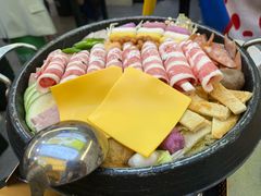 -豚妈妈汤饭·部队锅(南京东路店)