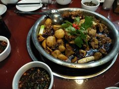 -佘记全家福芋儿鸡(向阳街总店)