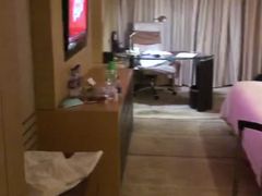 -广州花都皇冠假日酒店