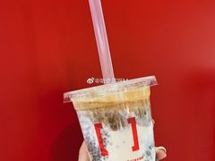 牧场拿铁-代数学家algebraist(诚品店)