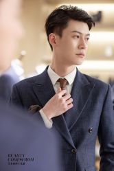 -艾米丽婚纱礼服