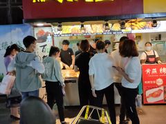 -罗家臭豆腐(百大商贸城小吃街店)