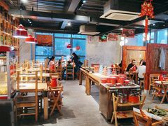 -袁记串串香(梁家巷店)