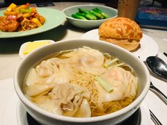 -港丽餐厅