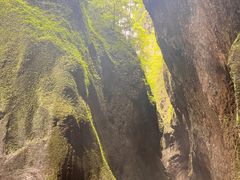 -龙水峡地缝景区