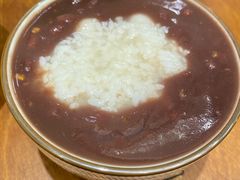 酒酿圆子红豆沙-小团圆糖水铺(襄阳南路店)