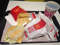 -麦当劳(南京路2店)