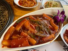 -唯成•韩国炭火烤肉 유성고기