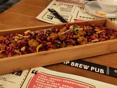 -爱啤精酿·民谣酒馆(滨江店)