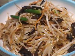 -巴依兄弟西域美食(机场店)