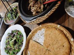 -萬家灯火·私房湘菜·22年老手艺(南岭大道店)