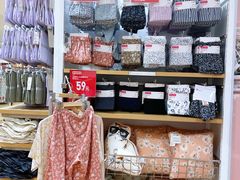 -优衣库(北京枫蓝国际广场店)