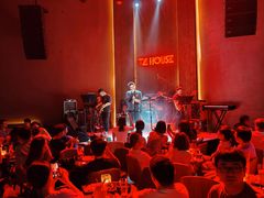 -TZ House音乐现场(来福士中心店)