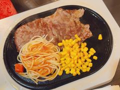 -豪客来牛排(西昌大巷口月城广场店)