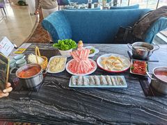 -云中捞高空旋转餐厅(商茂世纪广场店)