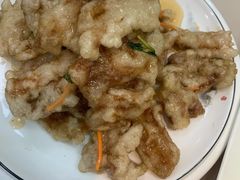 -老码头黑皮肘子锅包肉熏酱水饺(文政街店)
