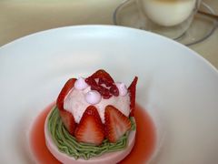 草莓慕斯-福楼法餐厅FLO