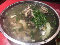 -谢老五跷脚牛肉·非遗传承店