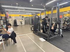 -FEELINGME乐刻包月私教馆·健身(真北华润万家店)