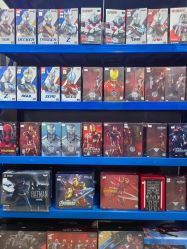 -逝水玩具折扣店