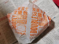 -麦当劳(展览路店)