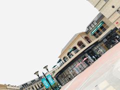 -王府井奥莱临潼小镇(临潼店)