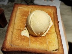 -绿茶餐厅(同成街华联店)