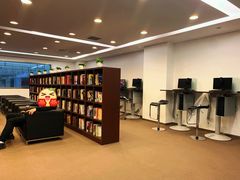 -北京鹏龙大道奔驰4S店(纪家庙店)