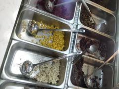 -津椰本·海南正宗椰奶清补凉(店一店)