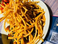 -巴厘龙虾·榜首油焖大虾(音乐学院·沿江酒馆店)