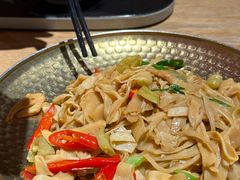 -川堂风·跷脚牛肉·乐山爆炒(宝山日月光店)