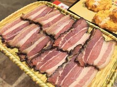 -旧街市鲜货老火锅(大光路店)