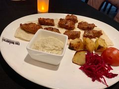 -Efes Turkish & Mediterranean Cuisine 艾菲斯餐厅(陆家嘴店)