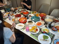 -金马门国际美食百汇(珞喻路店)