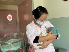 -田螺阿姨自营月嫂·育儿嫂(高新店)