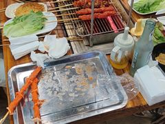 -哈尔滨小酒馆·鲜肉现穿自助烧烤(康新花园店)