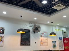 -老何家后安粉·糟粕醋海鲜火锅(三亚湾椰梦长廊店)