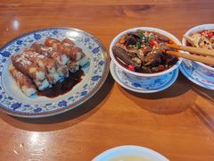 -炉小二铜锅牛蛙•川湘菜(三里屯店)