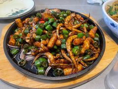 铁板鱿鱼须-八张桌子(老店)