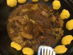 农家笨鸡锅-老关东铁锅炖(上游街店)