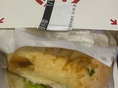 -必胜客(尹山湖歌林公园店)