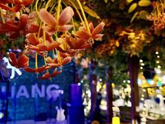 -拾光音乐餐酒吧(告庄星光夜市店)