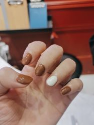 -爱空间美睫健康美甲