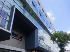 -杭州西湖银泰百货