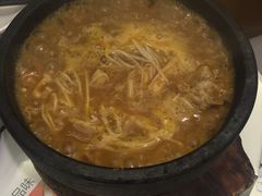 -新大咀港式茶餐厅(宝山万达店)