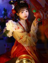 -虞美人汉服摄影