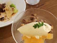 黄金百香果冰淇淋-Hestia赫雅西餐厅(东海岸店)