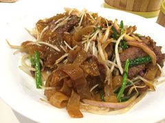 干炒牛河-唐宫海鲜舫